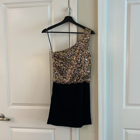 ✨ Vintage Circa 2004 Asymmetrical Sequin One Shoulder Mini Dress , Size: S - Picture 5 of 17